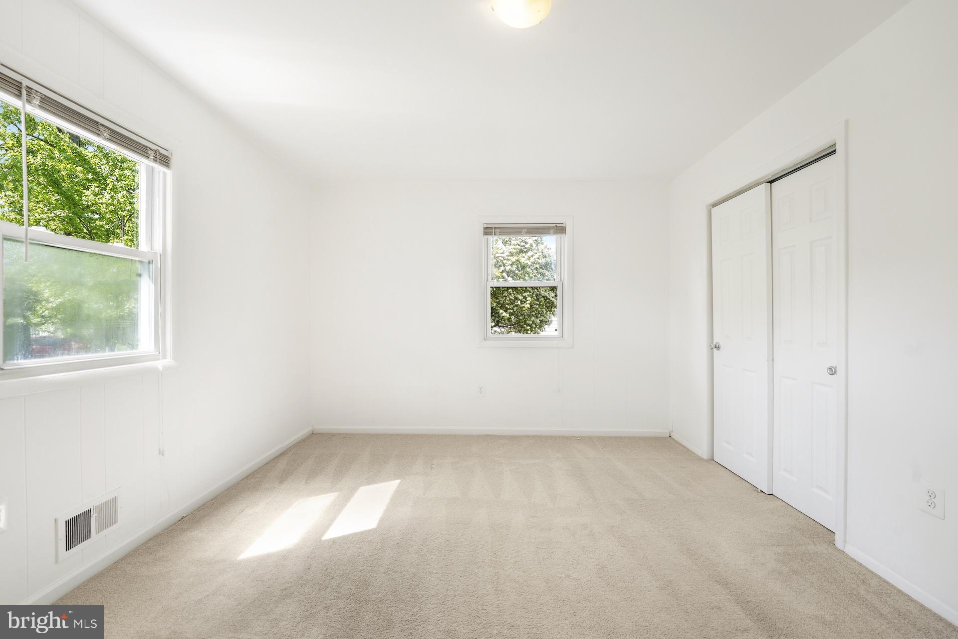 5802 SHEPHERD LANE