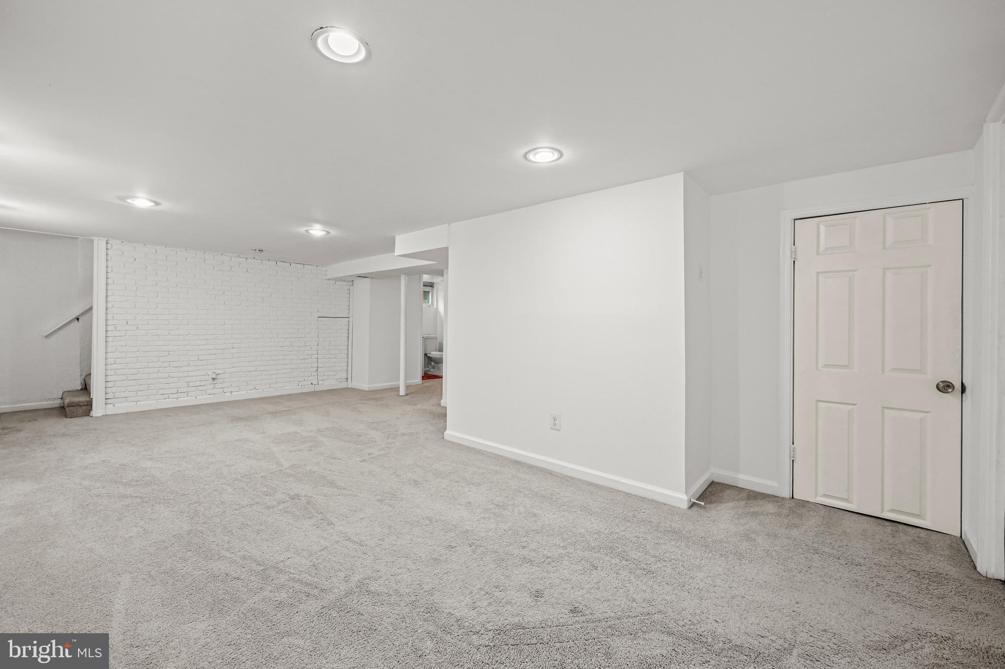 5802 SHEPHERD LANE
