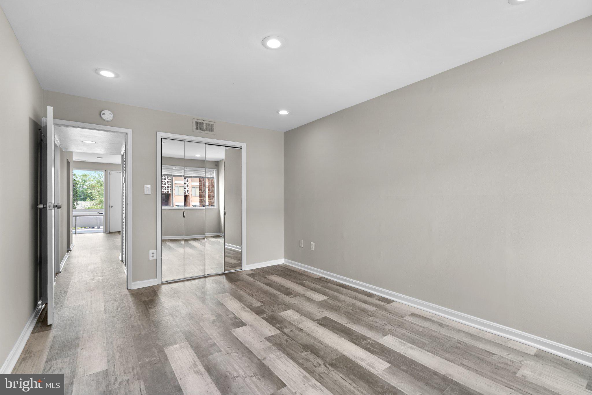516 WILSON BRIDGE DRIVE C-1 6717C