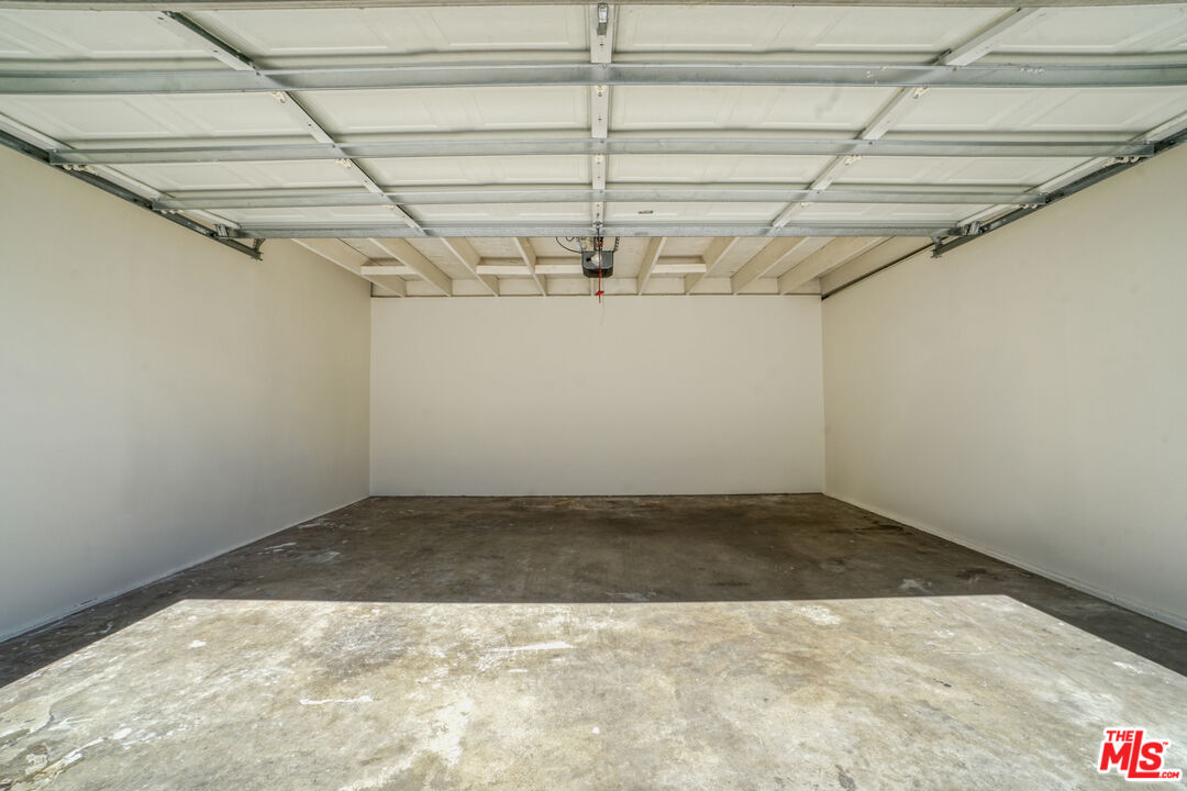 18411 Hatteras St Unit: 230