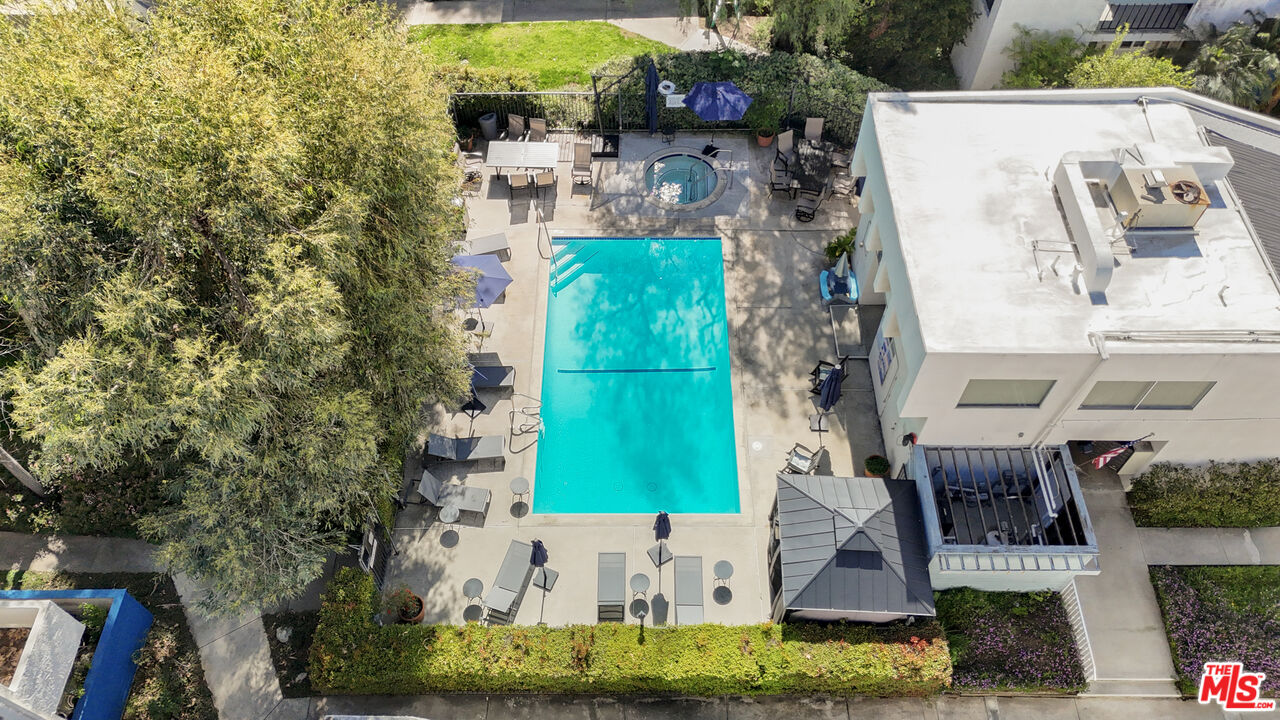 18411 Hatteras St Unit: 230