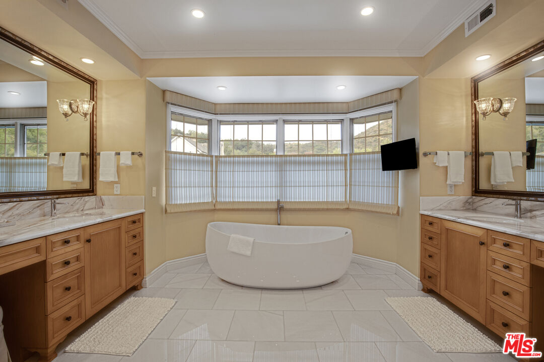 20659 Chatsboro Dr