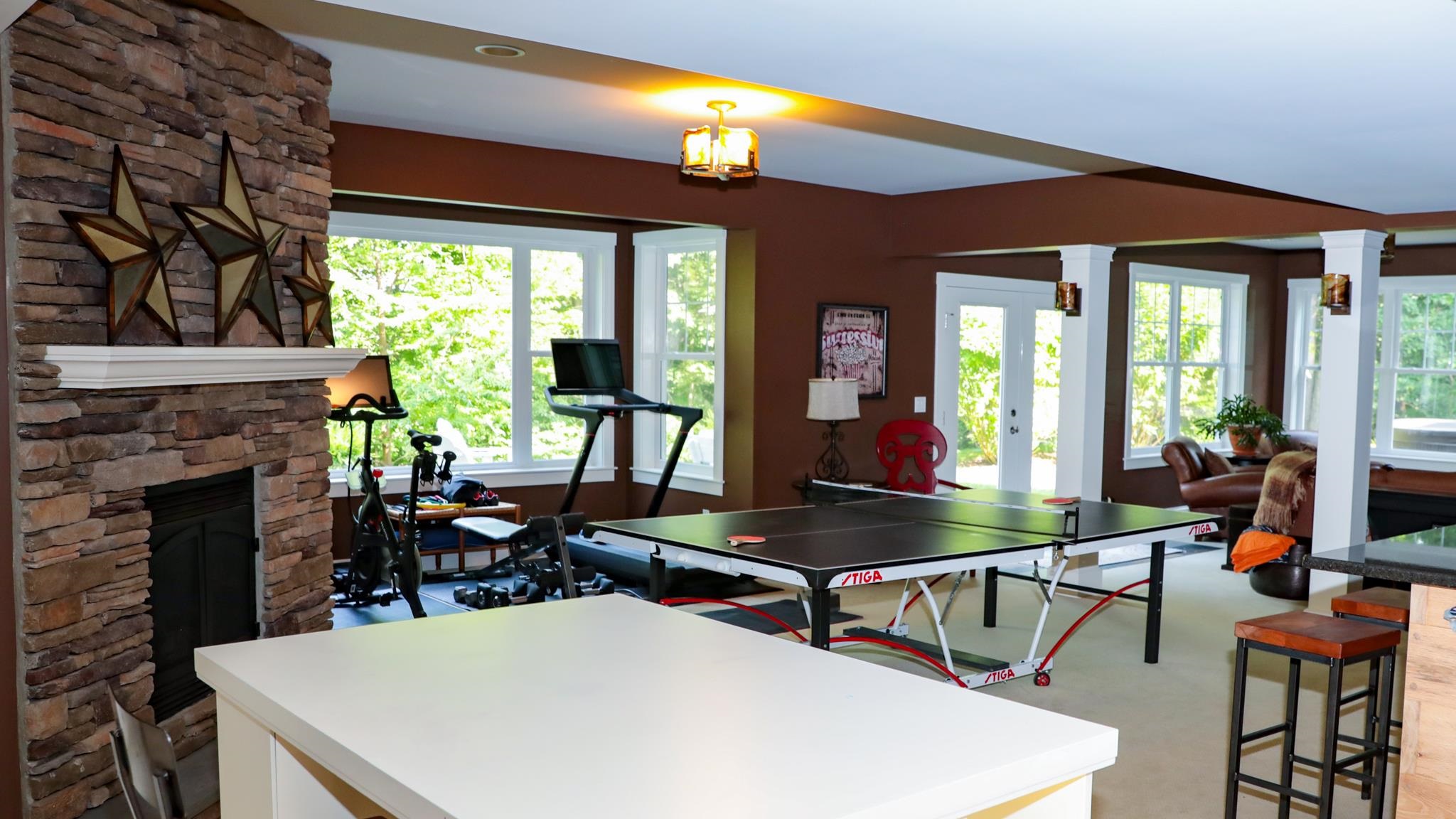 389 O'Brien Drive