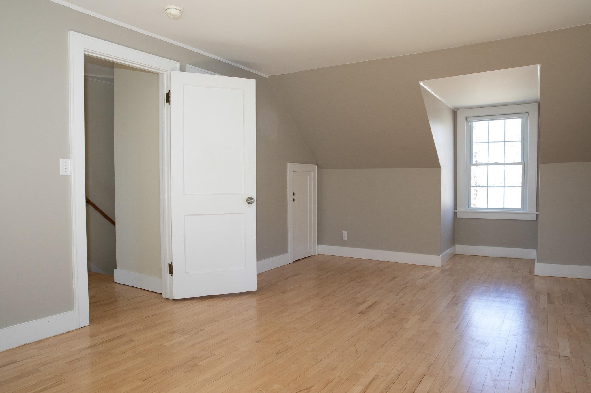 20 Lakeview Terrace