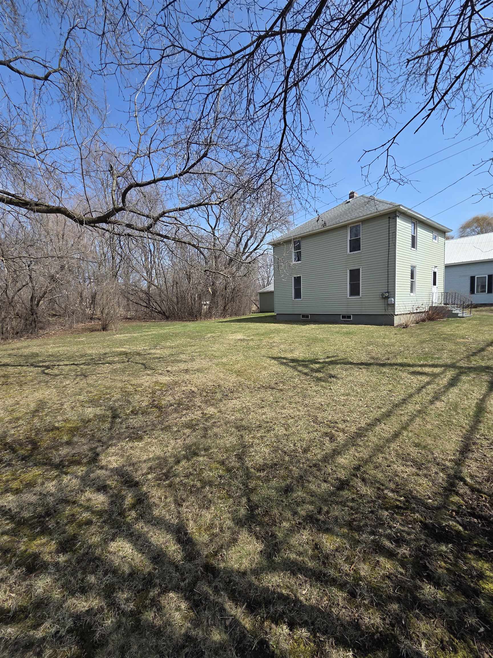 407 Lake Road