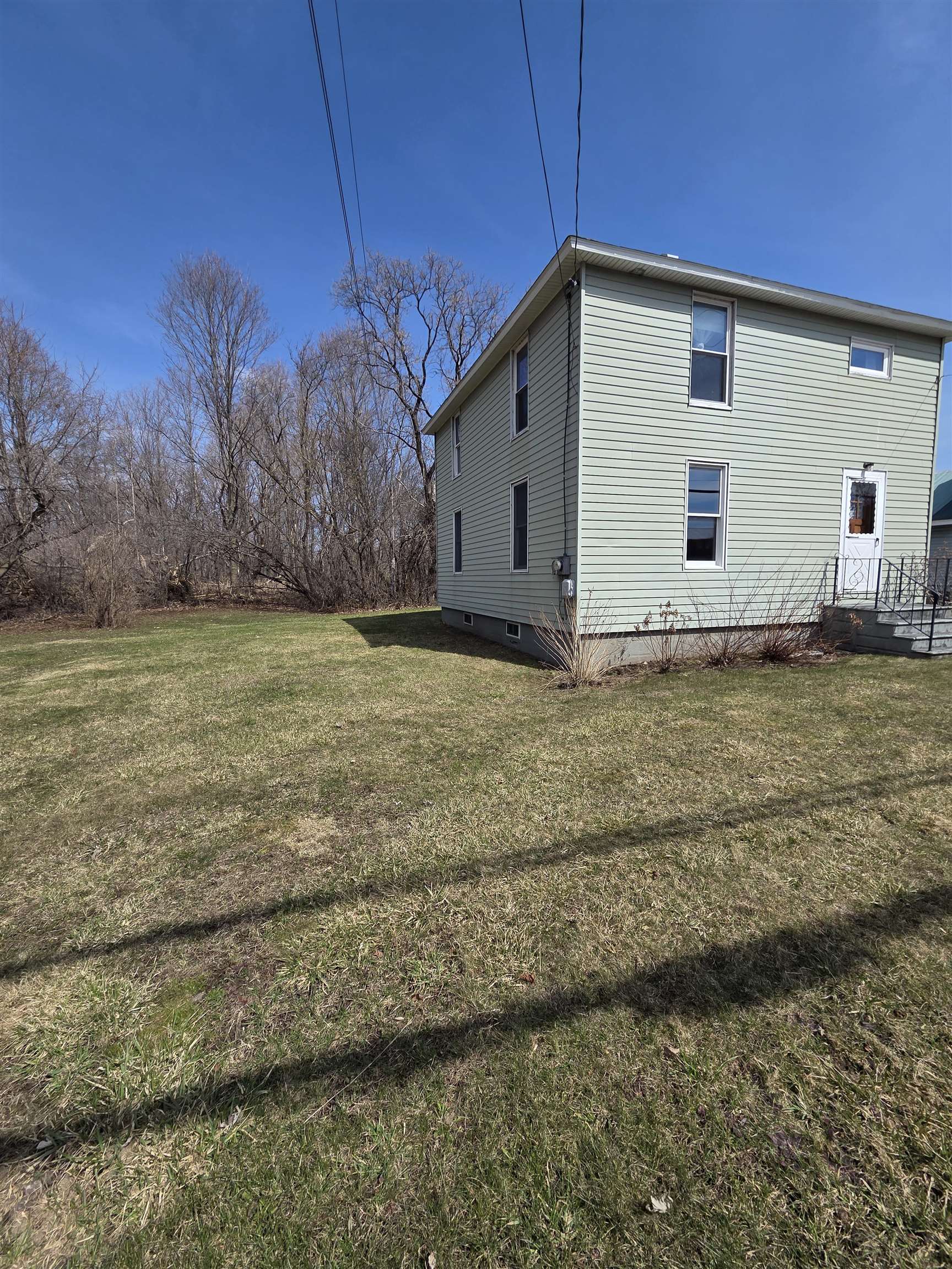 407 Lake Road