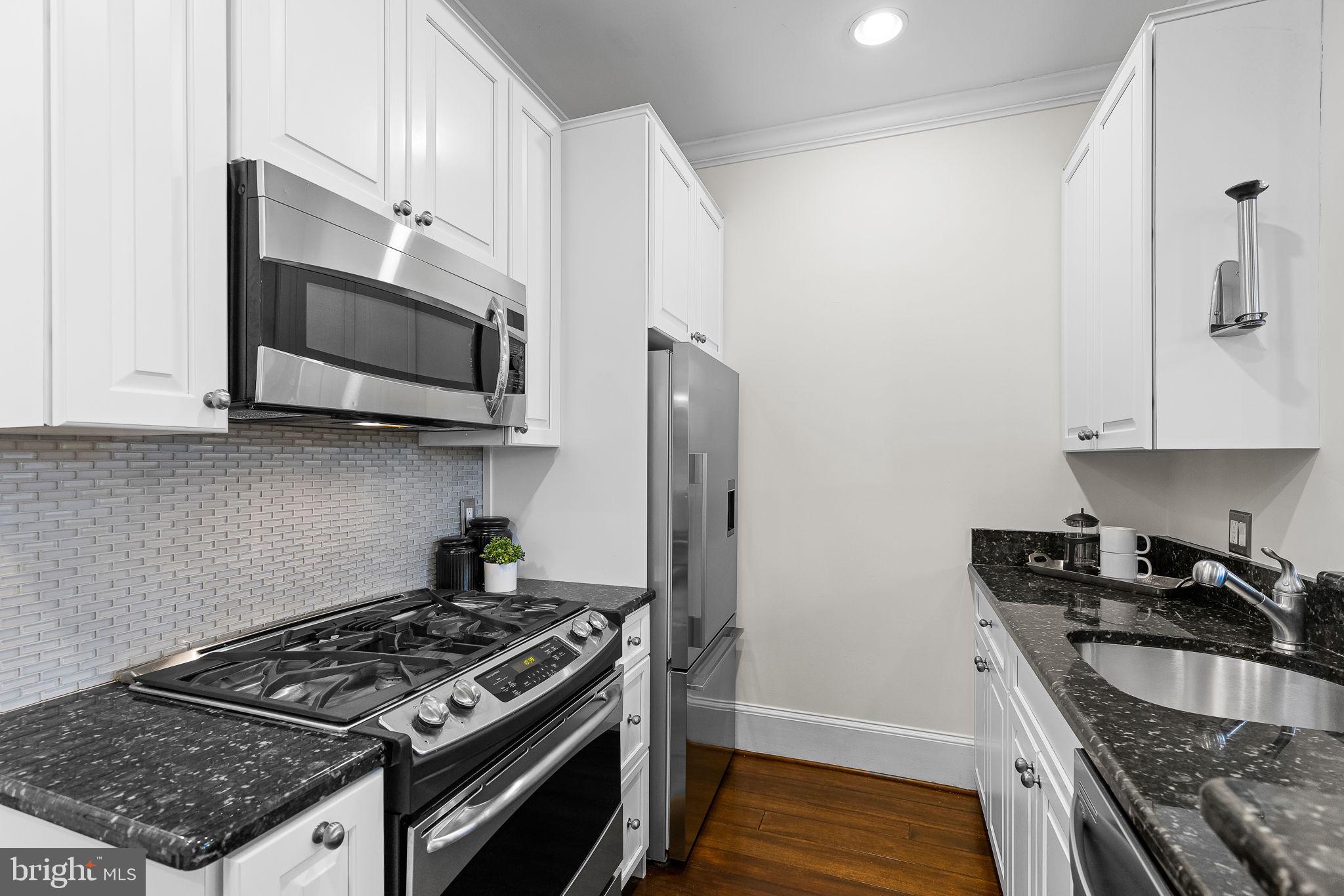 20 Logan CIRCLE NW Unit: 3-MAR