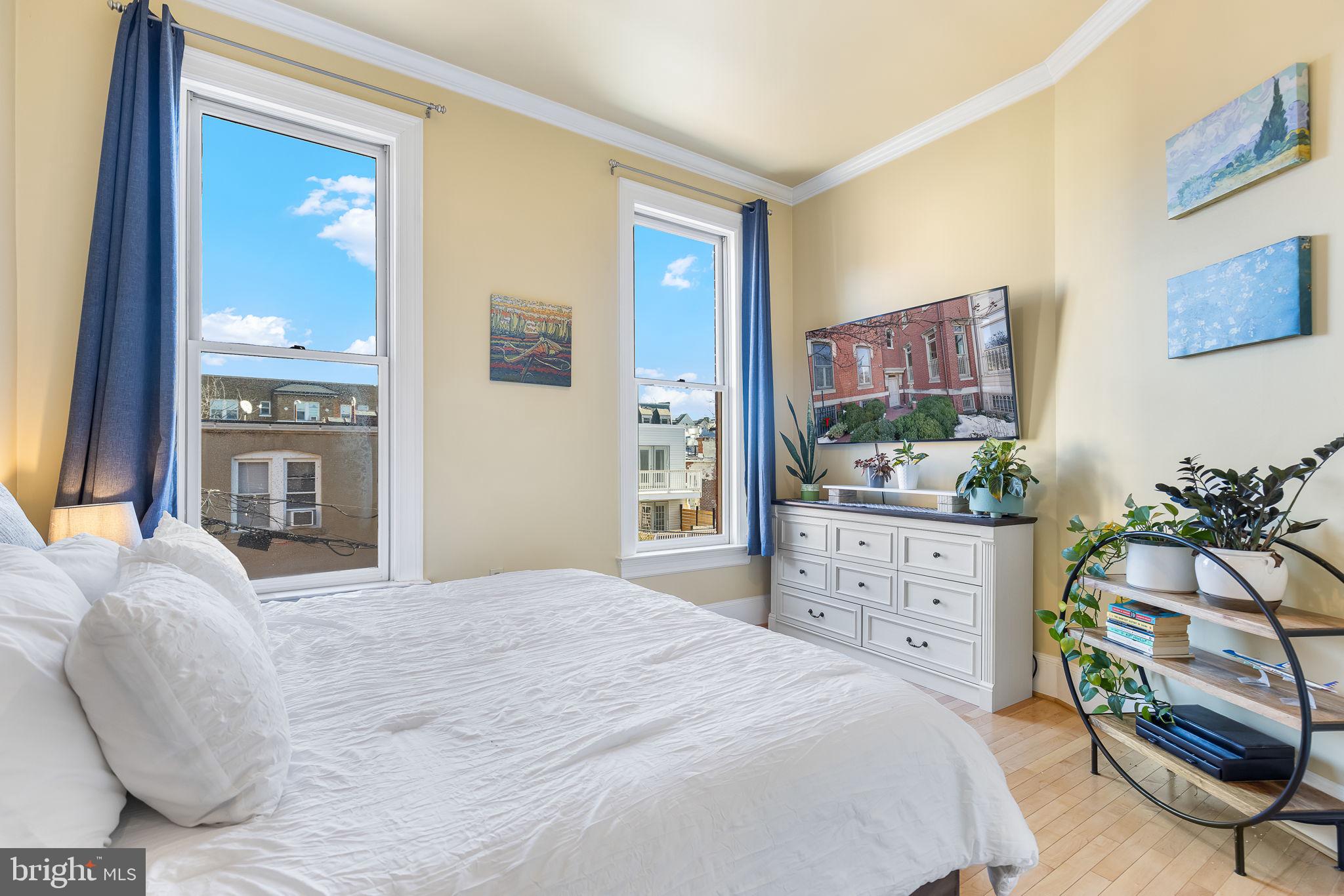 20 LOGAN CIR NW #1-2