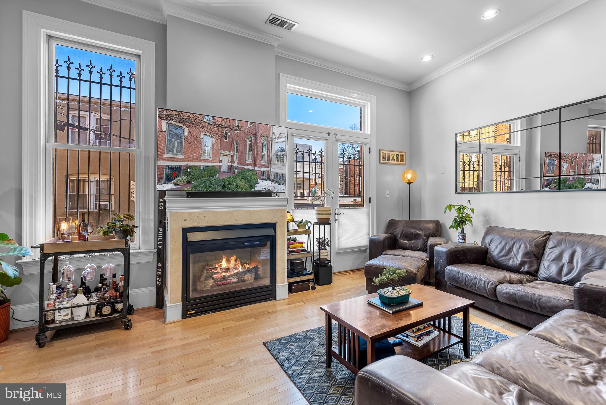 20 LOGAN CIR NW #1-2