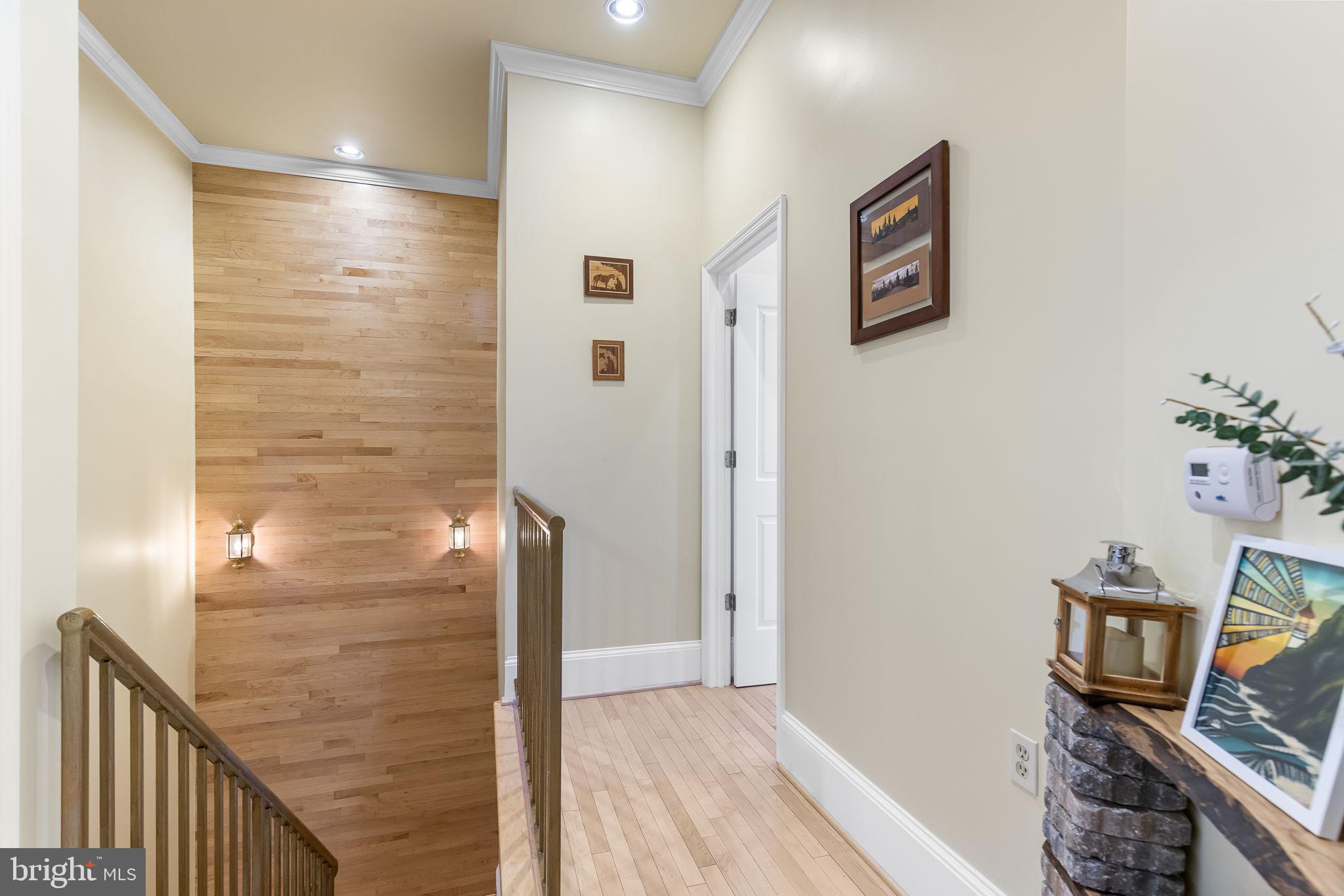 20 LOGAN CIR NW #1-2