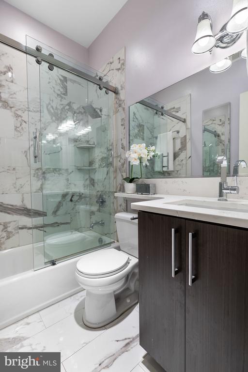 20 LOGAN CIR NW #3-3