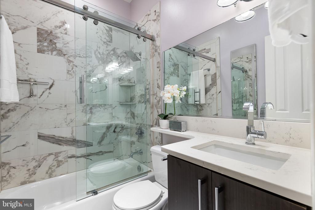 20 LOGAN CIR NW #3-3