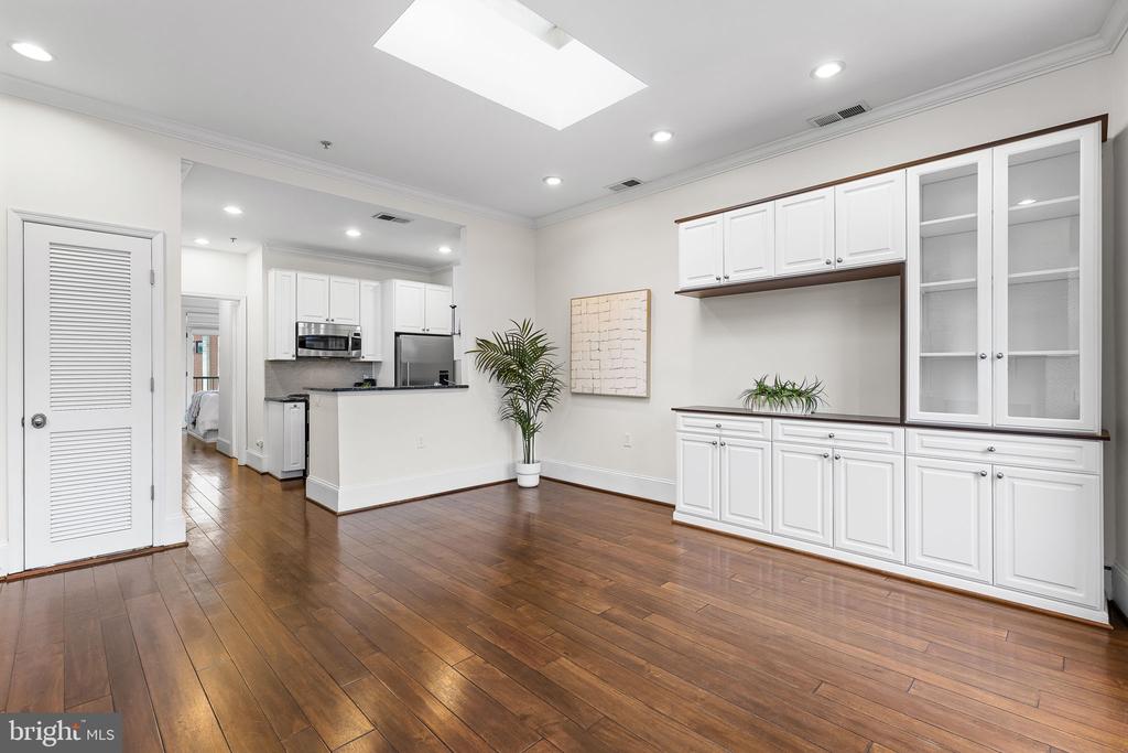 20 LOGAN CIR NW #3-3