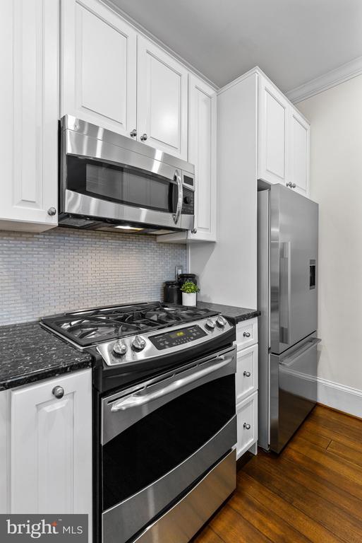 20 LOGAN CIR NW #3-3