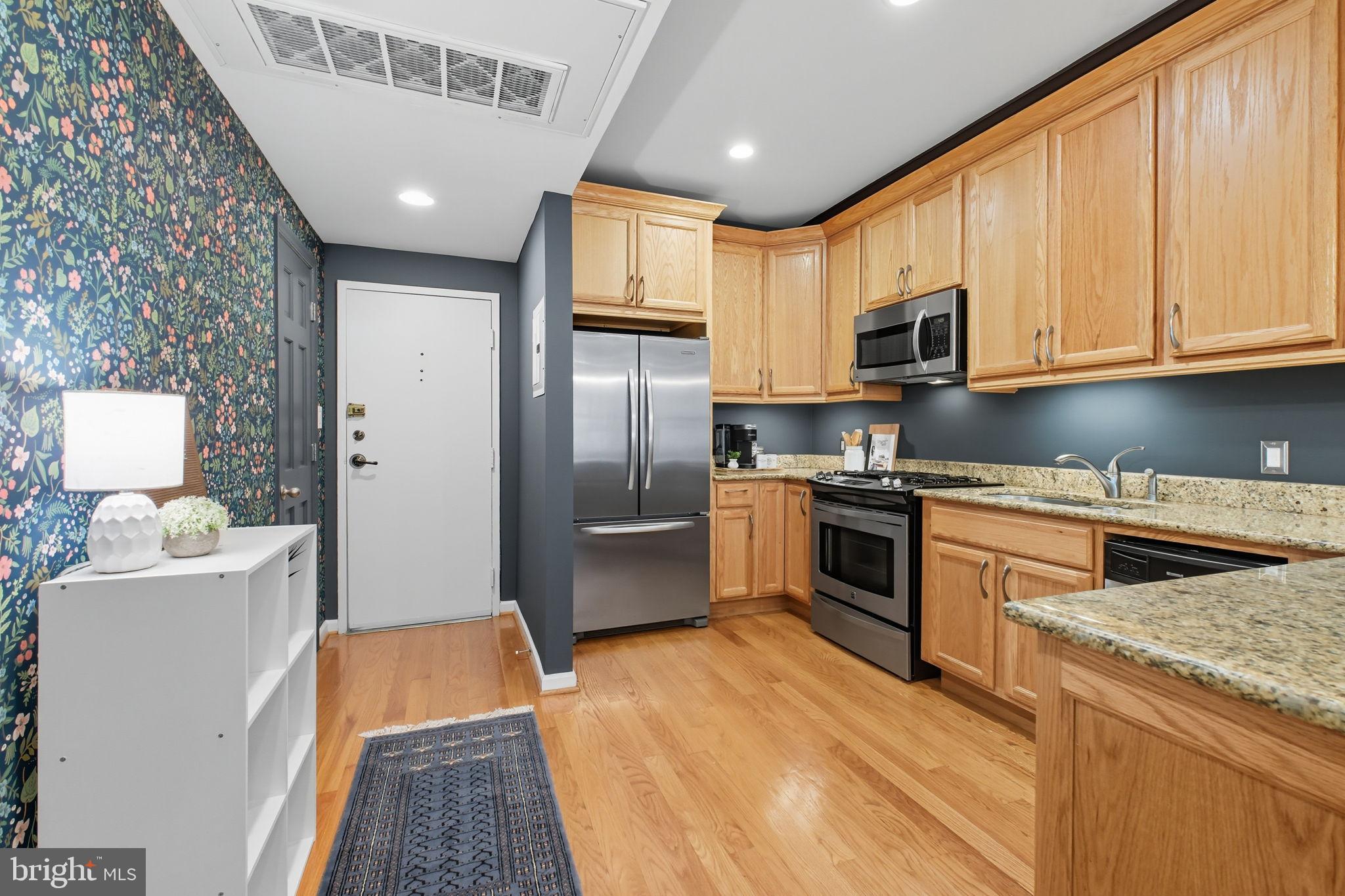 1669 COLUMBIA ROAD NW 203
