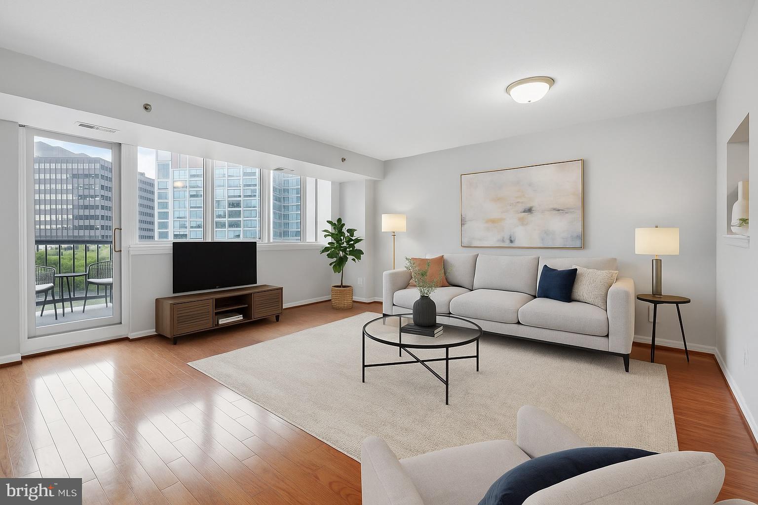 1805 CRYSTAL DR #617S