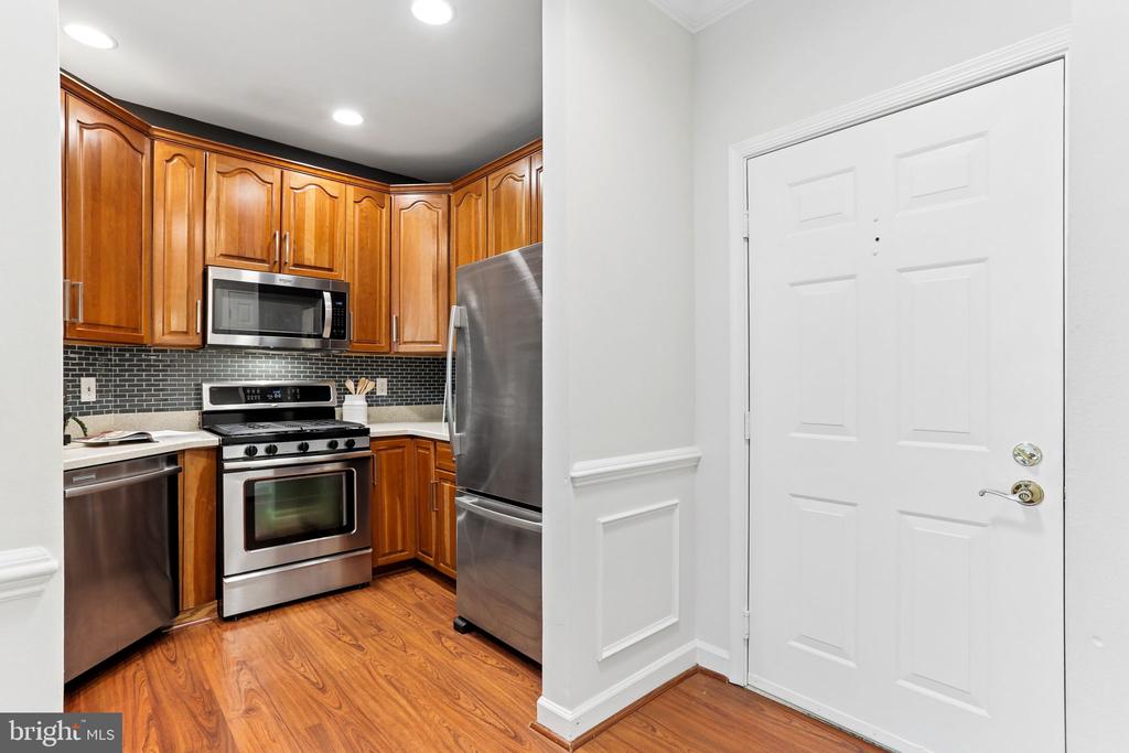 2330 14TH STREET N Unit: 308
