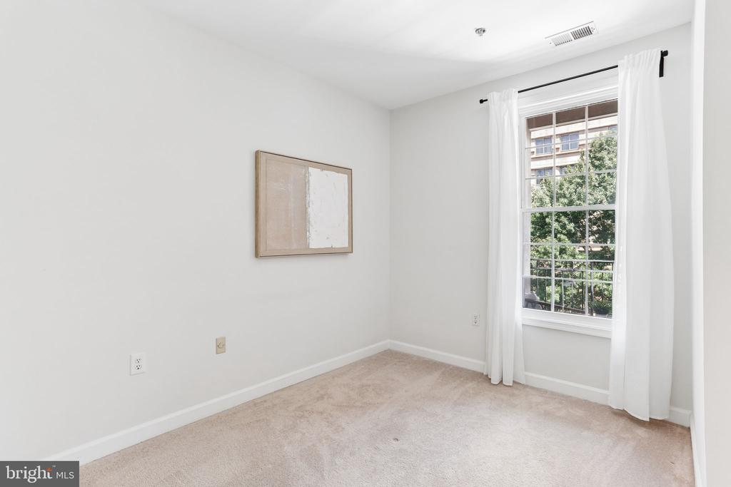 2330 14TH STREET N Unit: 308