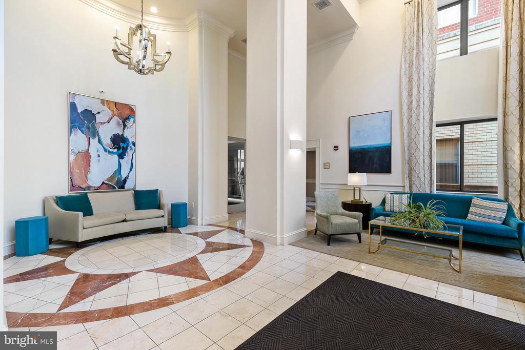 3830 9TH STREET N Unit: 507W