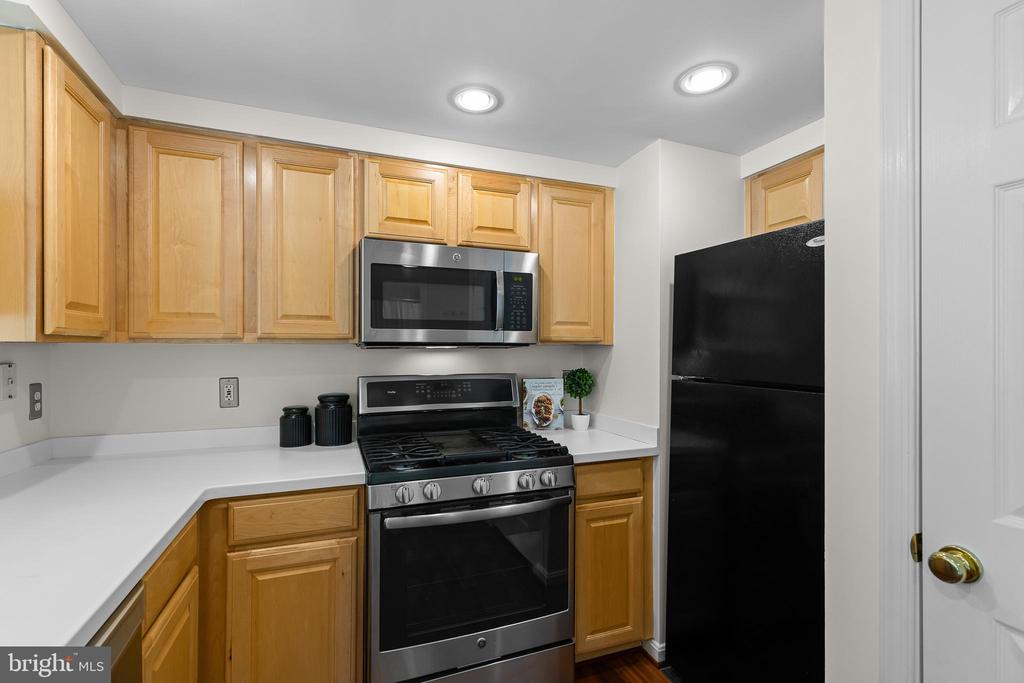 3830 9TH STREET N Unit: 507W