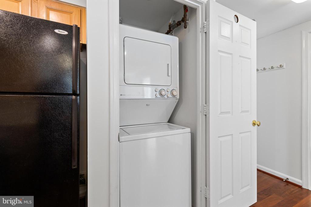 3830 9TH STREET N Unit: 507W