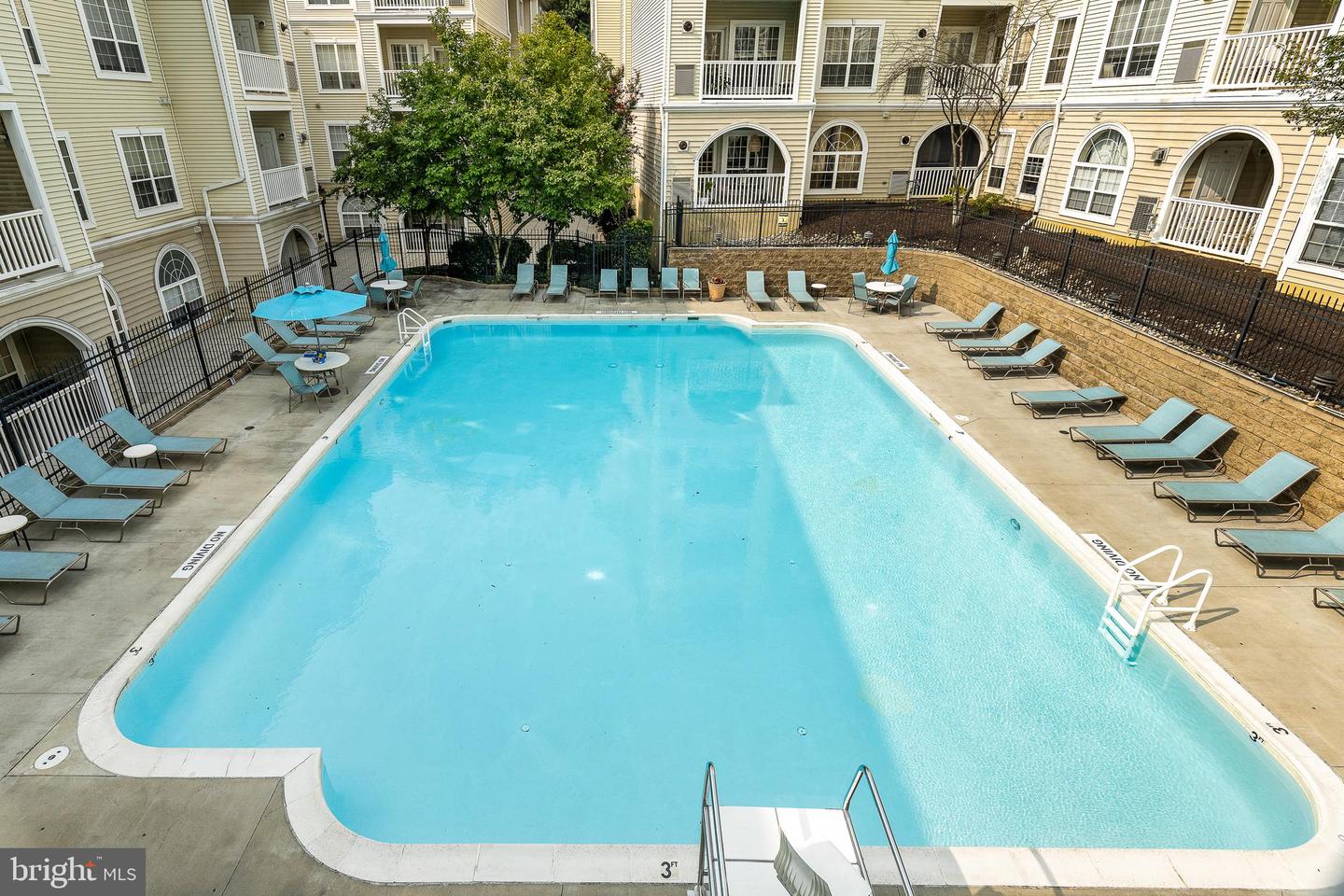 4550 STRUTFIELD LANE Unit: 2127
