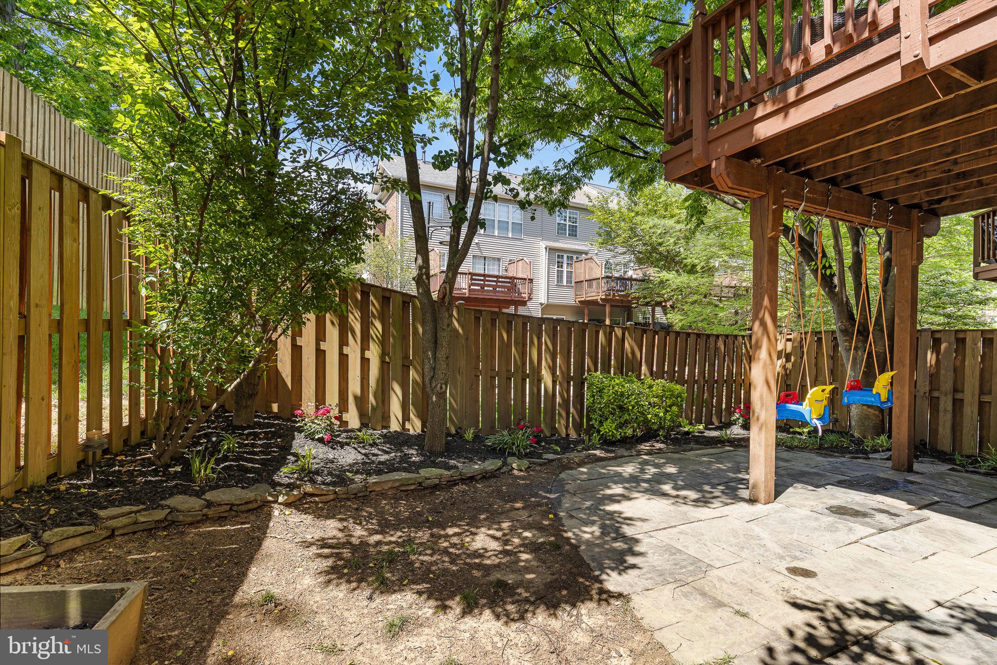 4600 Lambert Pl