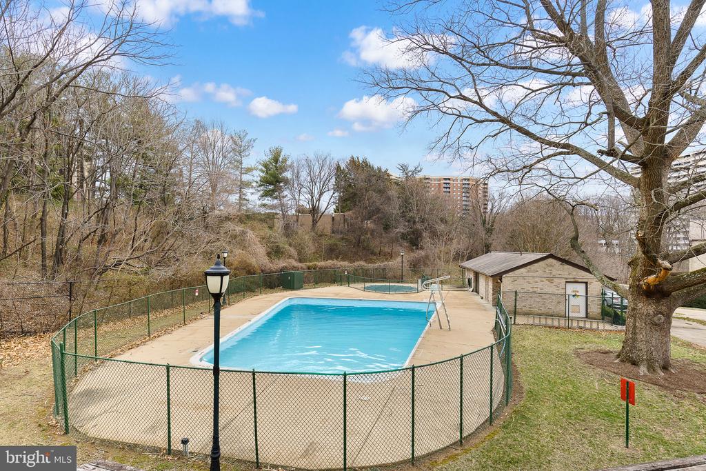 6137 Edsall Rd #B