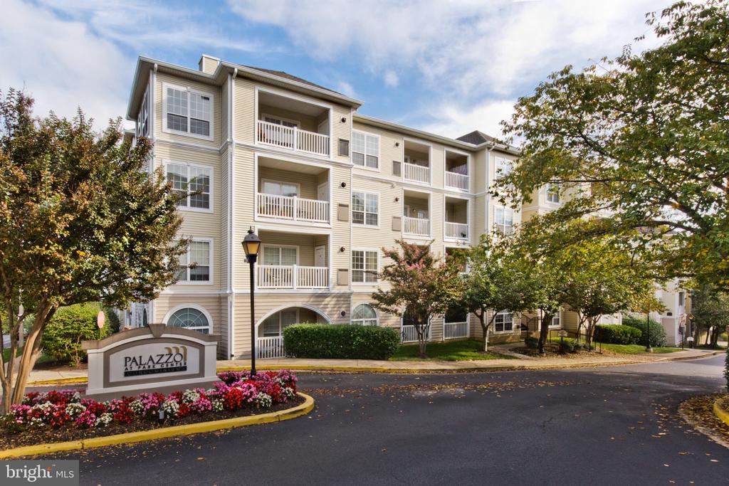 4561 STRUTFIELD LANE Unit: 3203