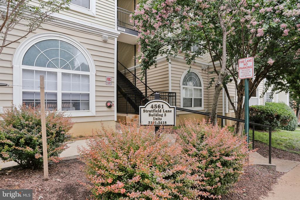 4561 STRUTFIELD LANE Unit: 3203