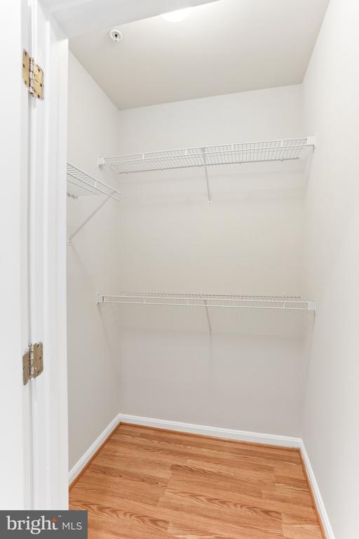 4561 STRUTFIELD LANE Unit: 3203