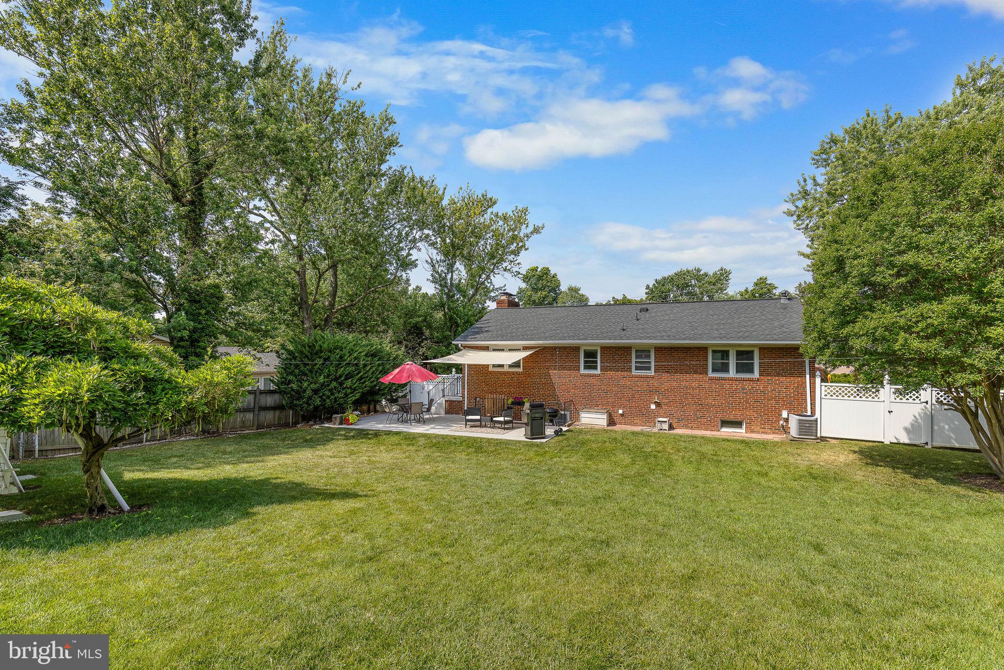 5909 RIDGE VIEW DR