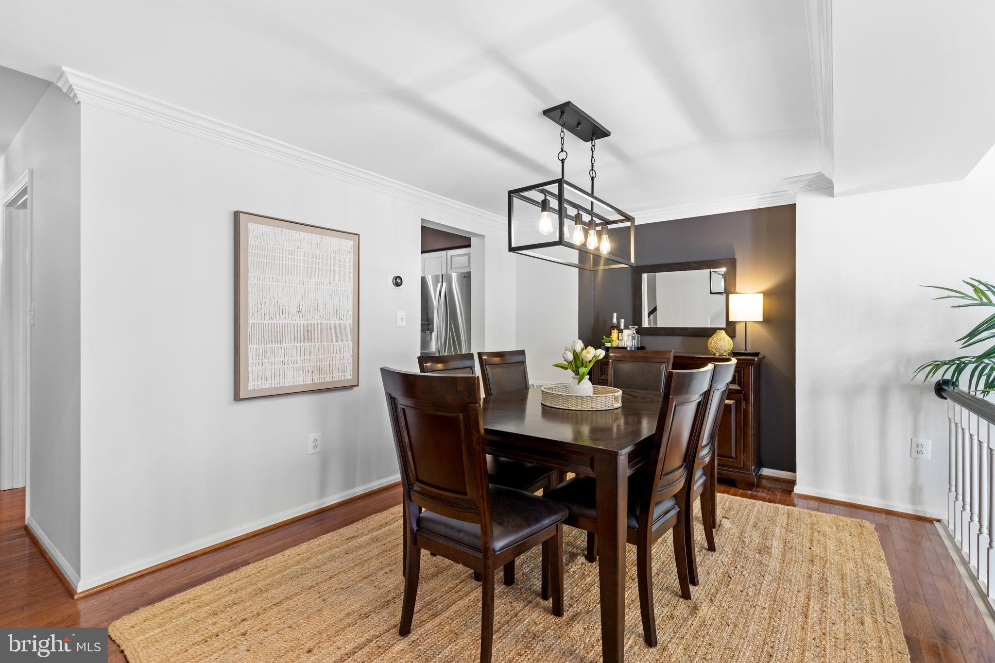 6223 WALKERS CROFT WAY