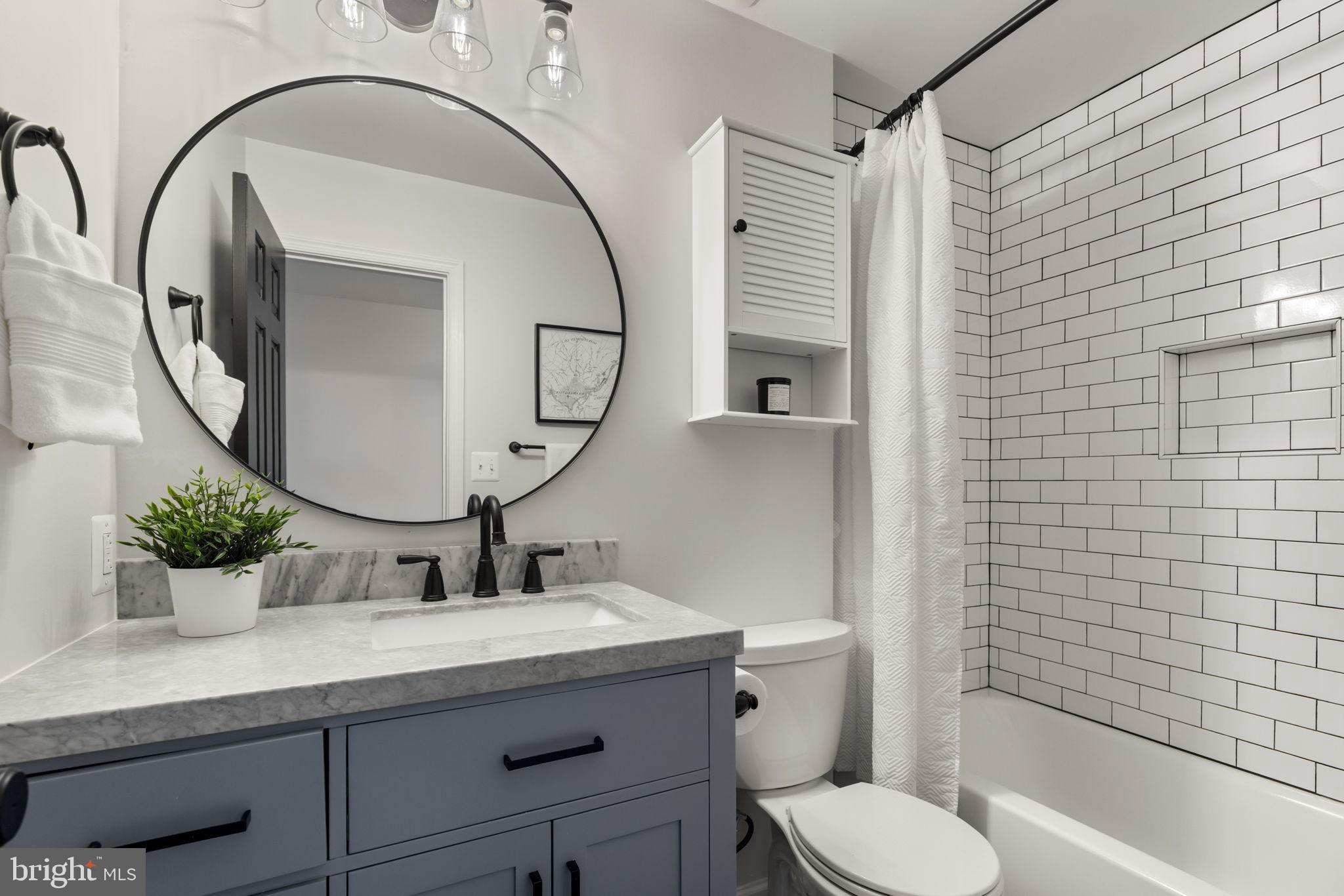 6223 WALKERS CROFT WAY