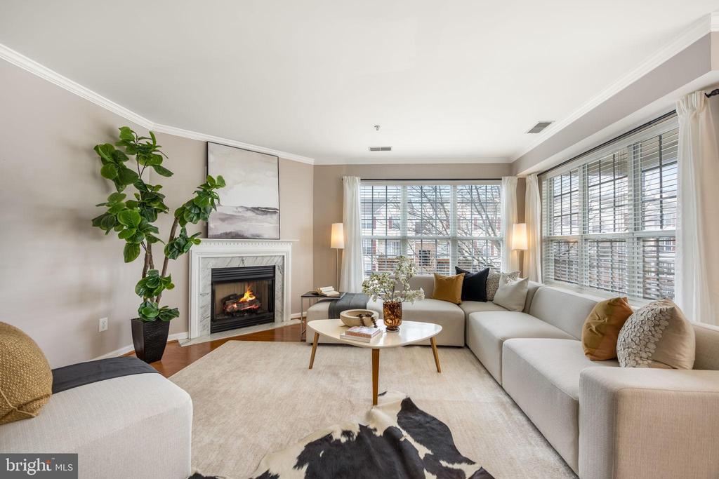 2495 ANGELINE DRIVE 303