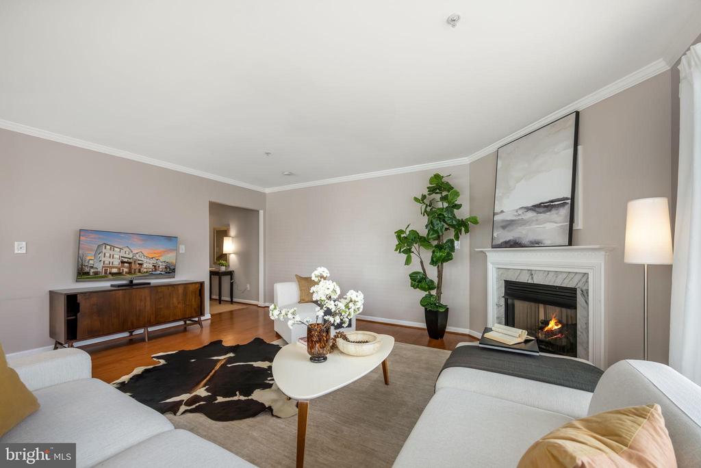 2495 ANGELINE DRIVE 303