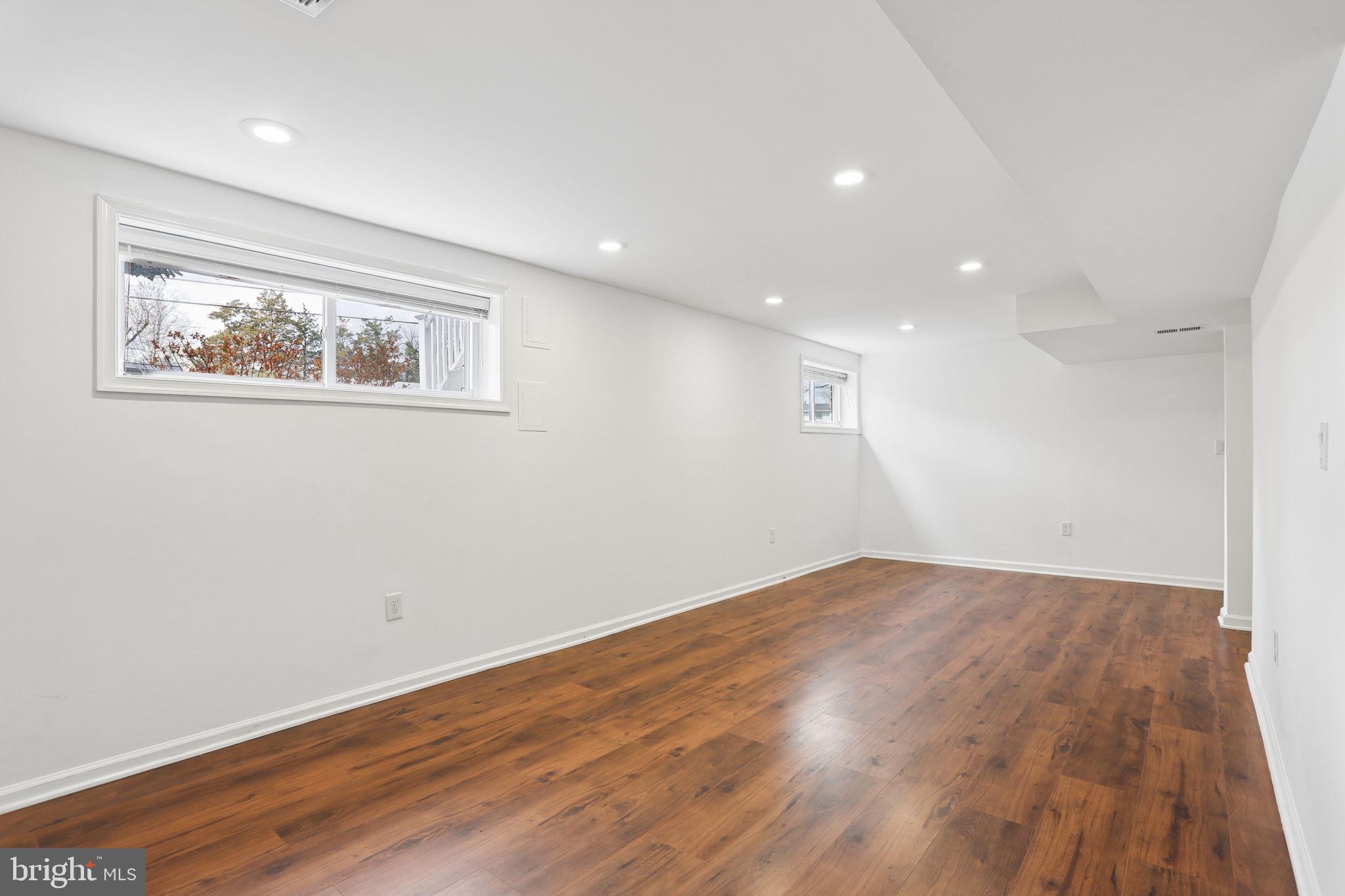 5909 RIDGE VIEW DRIVE