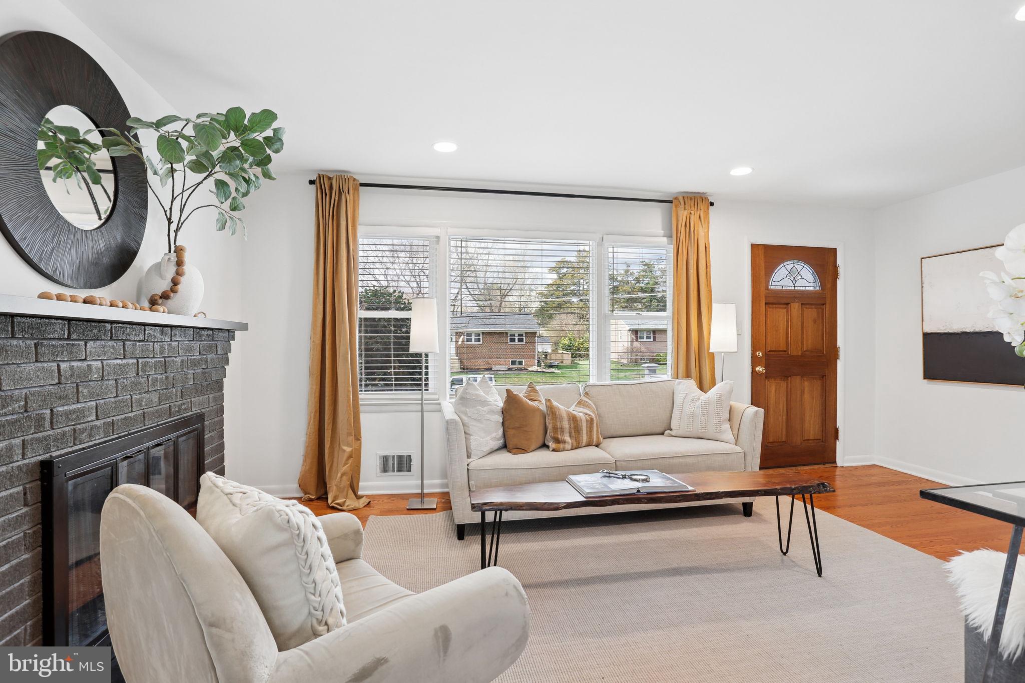 5909 RIDGE VIEW DRIVE