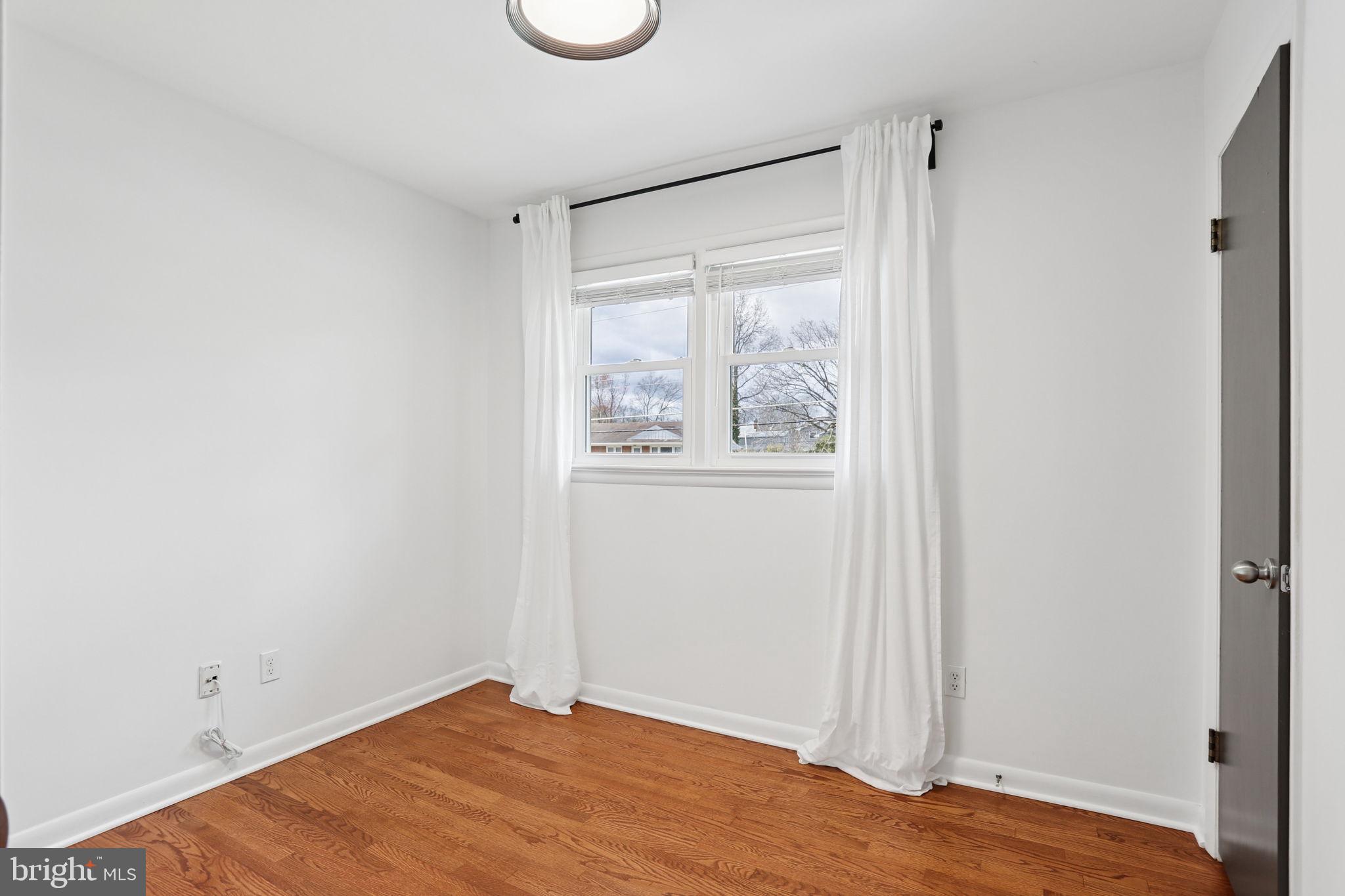 5909 RIDGE VIEW DRIVE