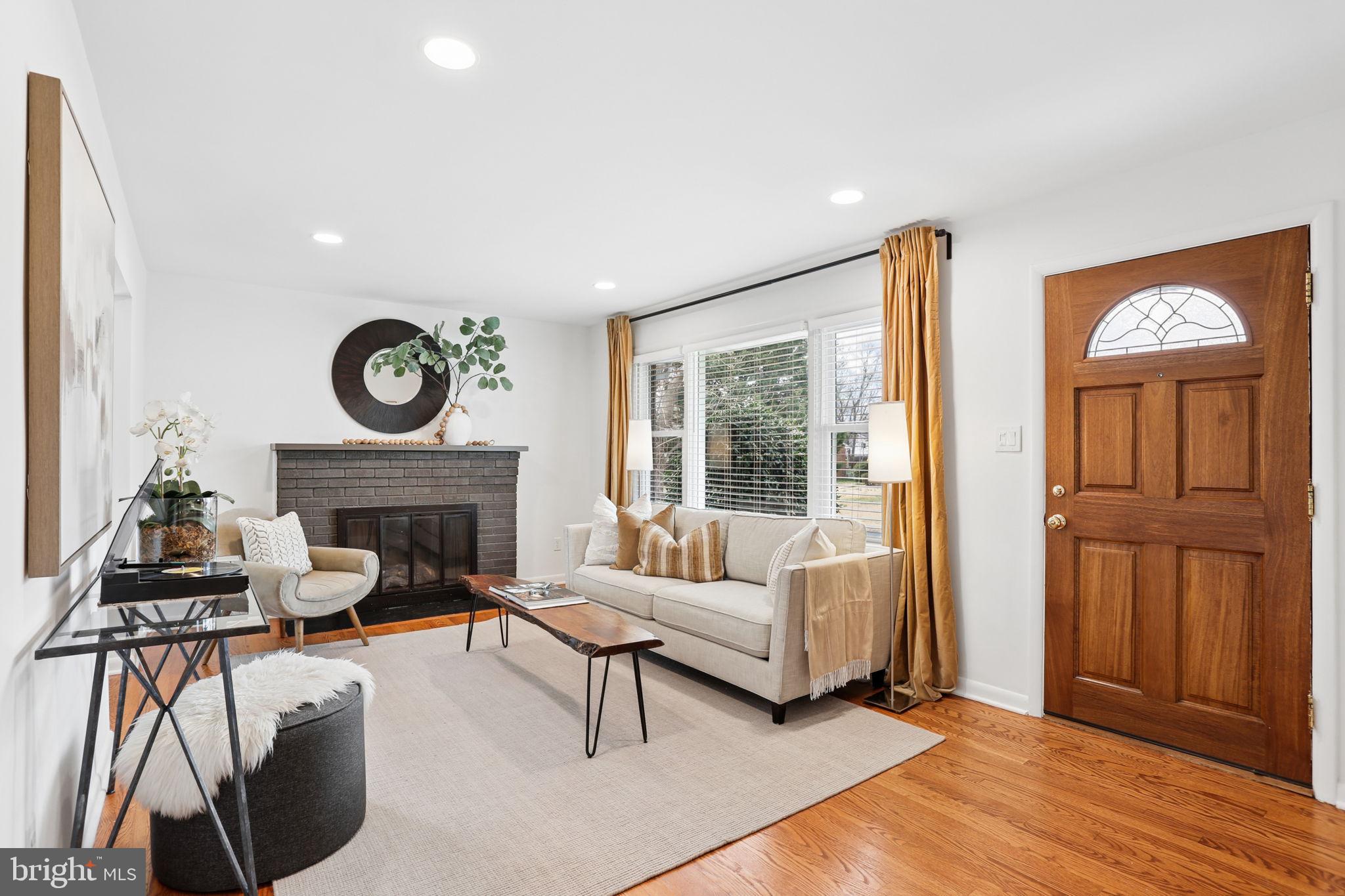 5909 RIDGE VIEW DRIVE