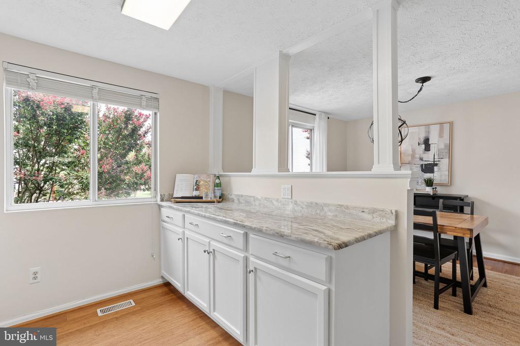 6033 HYDRANGEA DRIVE
