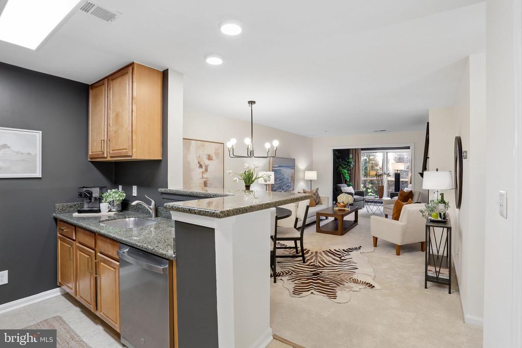 3176 SUMMIT SQUARE DRIVE Unit: 4-B5
