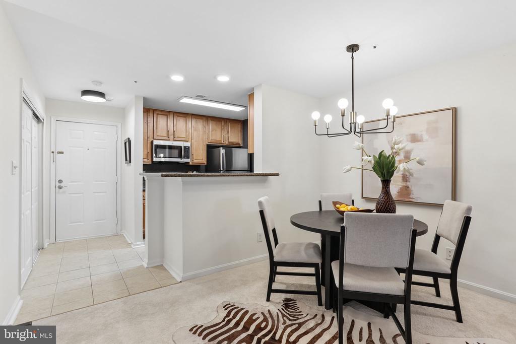 3176 SUMMIT SQUARE DRIVE Unit: 4-B5
