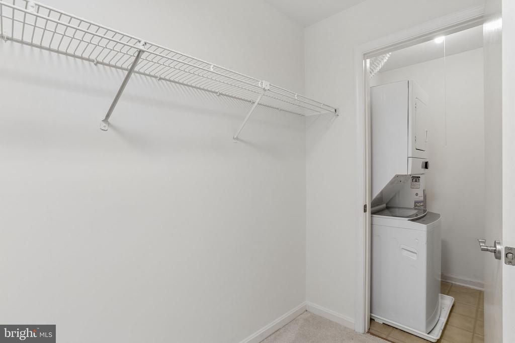 3176 SUMMIT SQUARE DRIVE Unit: 4-B5