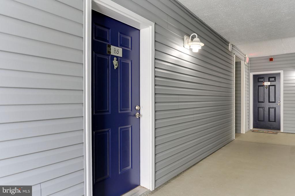 3176 SUMMIT SQUARE DRIVE Unit: 4-B5