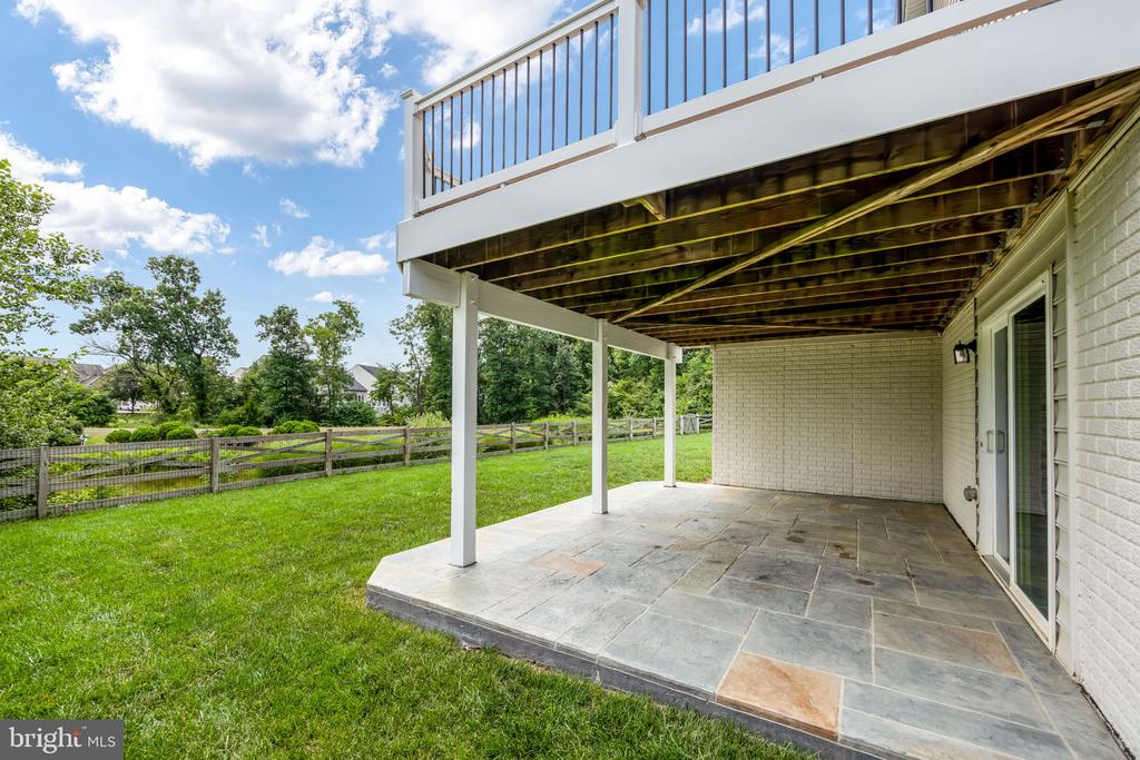 41833 WALDEN KNOLL COURT