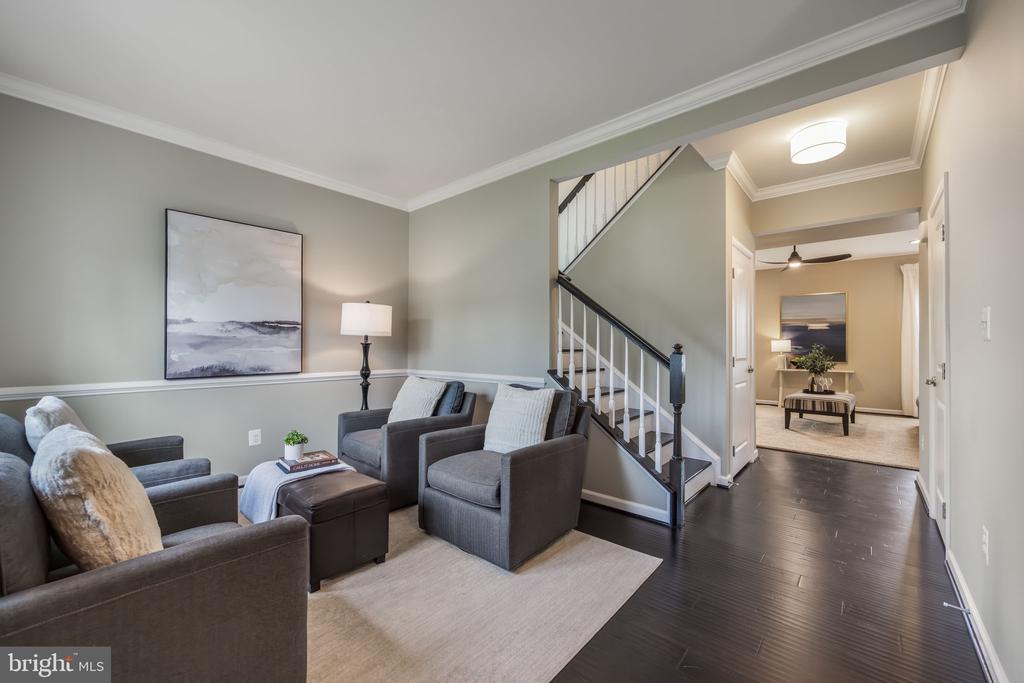 41833 WALDEN KNOLL COURT