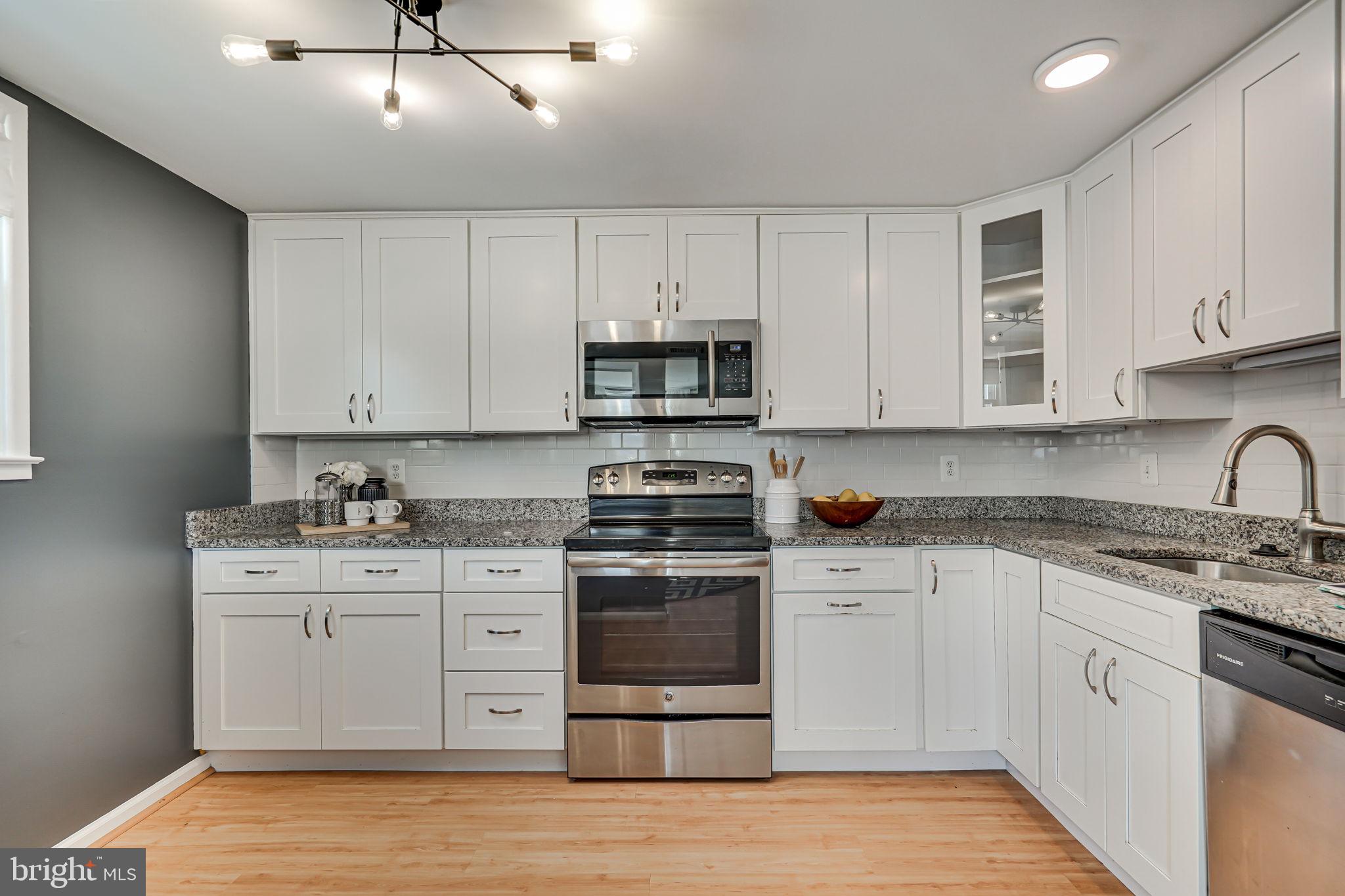 5122 Leesburg Ct