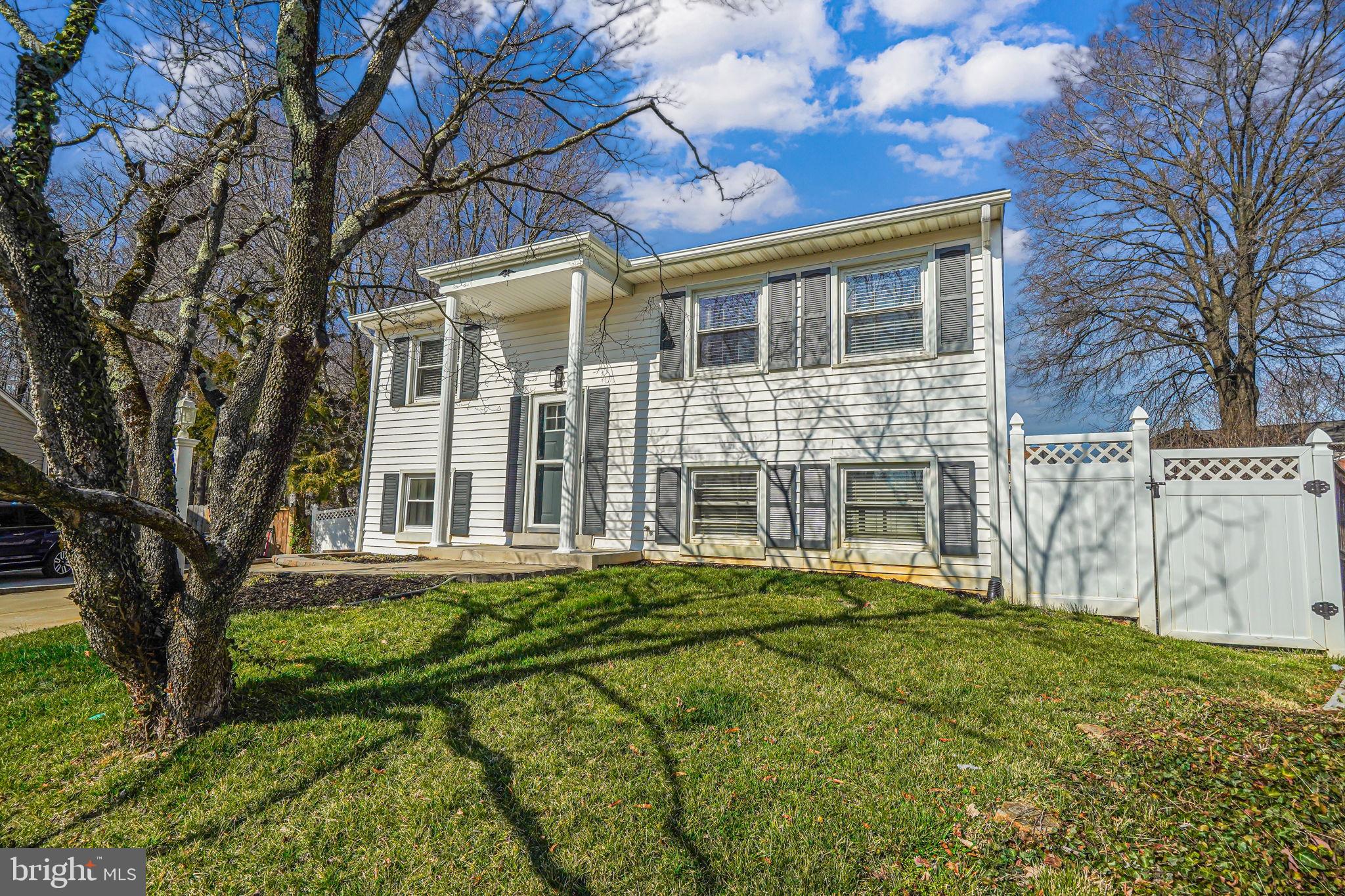 5122 Leesburg Ct