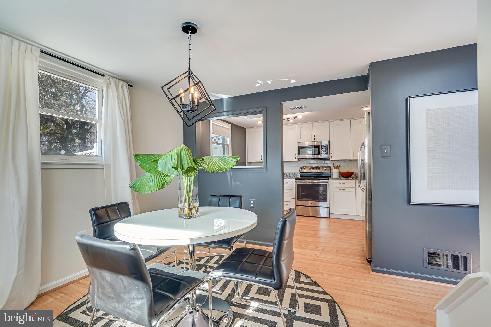 5122 Leesburg Ct